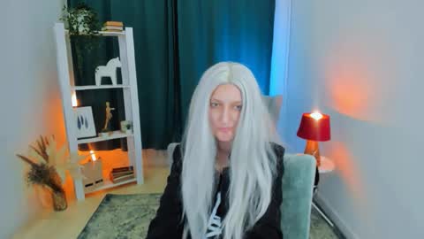 Viktoria online show from December 2, 11:12 am