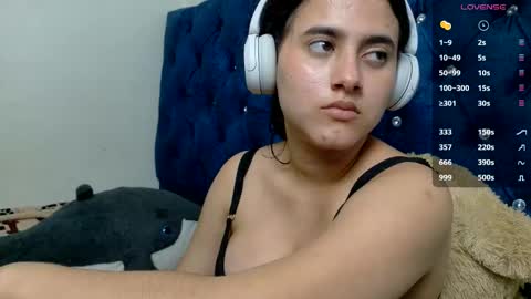 vikysexy28 online show from February 15, 1:19 am