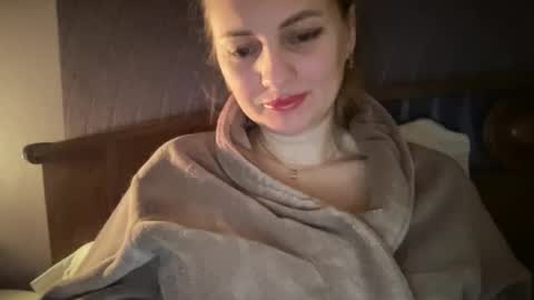 Funny  girl online show from March 4, 12:39 am