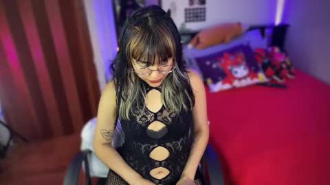 Violete Hentai01 online show from February 25, 9:15 pm