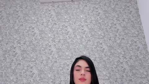 Violeta Sum online show from June 13, 1:52 pm