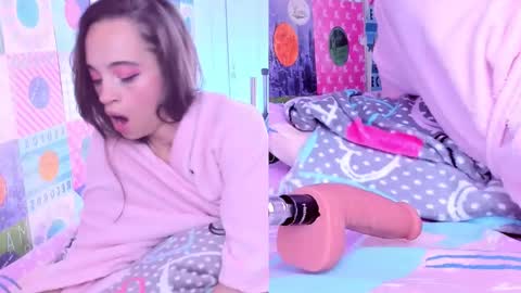 Snapshot of violetaa_hade chatting on February 26, 6:03 pm online show from February 26, 6:03 pm