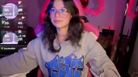   online show from February 16, 9:25 pm