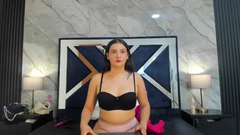 Snapshot of violetrose_as chatting on October 9, 7:40 pm Violet Rose online show from October 9, 7:40 pm