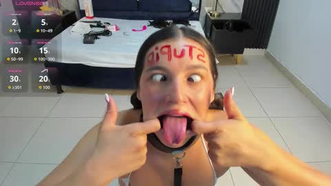 Snapshot of violetrose_as chatting on September 19, 9:03 pm Violet Rose online show from September 19, 9:03 pm