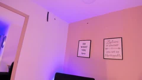 violetta_bold online show from November 3, 3:16 pm