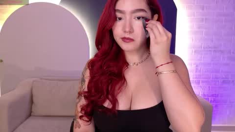 Violett Castel online show from March 8, 4:55 pm