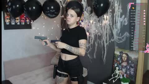 Violet online show from October 31, 6:34 pm