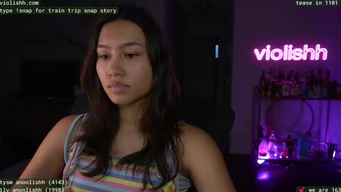 follow me on twitter violishh and ig violishh  online show from March 1, 11:47 pm