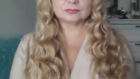 Vionerra online show from November 21, 10:45 pm