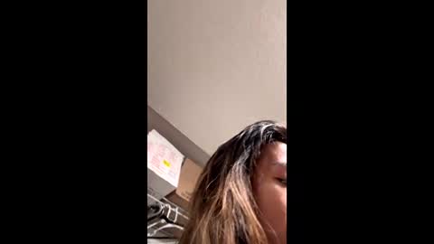 vivieluv online show from June 4, 11:42 pm