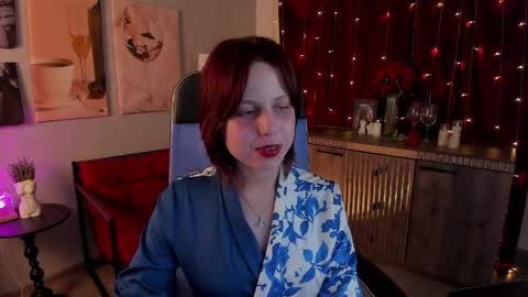 Vivienne  online show from May 11, 12:51 pm