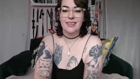 VIXIN online show from November 14, 5:46 pm