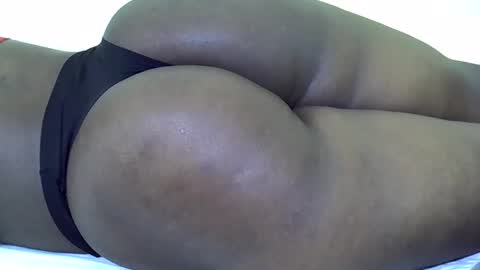 Snapshot of wakanda_43 chatting on October 20, 2:42 pm candy online show from October 20, 2:42 pm