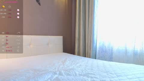  Lina online show from October 4, 6:08 am