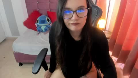 Alexandra online show from April 7, 6:21 pm