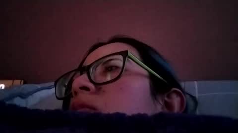 Waningrose  Lu online show from December 11, 2:00 pm