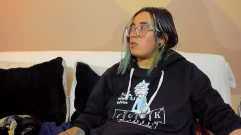 Waningrose  Lu online show from October 18, 12:25 am