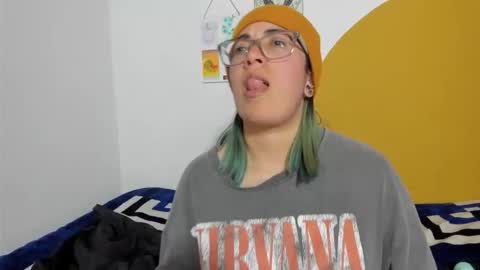 Waningrose  Lu online show from November 18, 11:59 pm