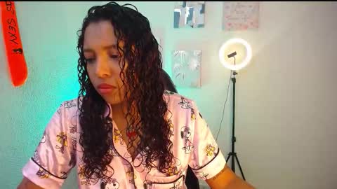 EMILY online show from January 7, 2:31 pm