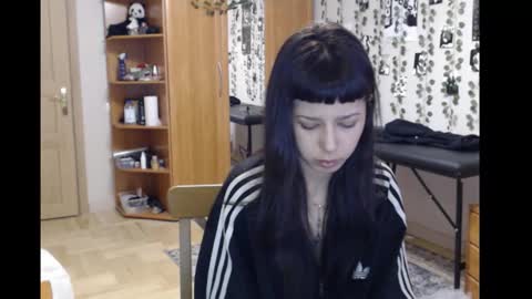 Mina online show from November 21, 9:50 pm