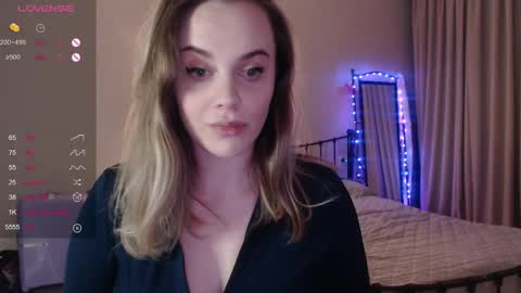 Lana online show from February 18, 3:54 pm