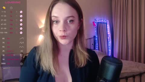 Lana online show from February 15, 4:23 pm