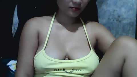 Snapshot of wettyhottie69 chatting on October 31, 12:01 am wettyhottie69 online show from October 31, 12:01 am