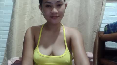Snapshot of wettyhottie69 chatting on December 12, 9:15 pm wettyhottie69 online show from December 12, 9:15 pm