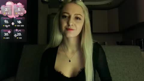 Lina online show from October 19, 8:11 pm