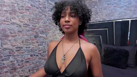 wild_firee_ online show from February 10, 7:06 pm