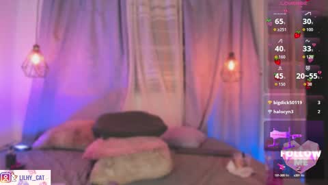 Lily  online show from September 27, 12:07 am