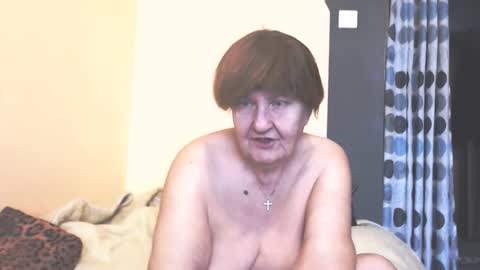 WildRedCat online show from March 9, 1:58 pm