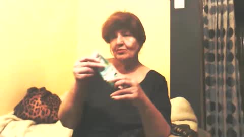 WildRedCat online show from April 19, 7:05 pm