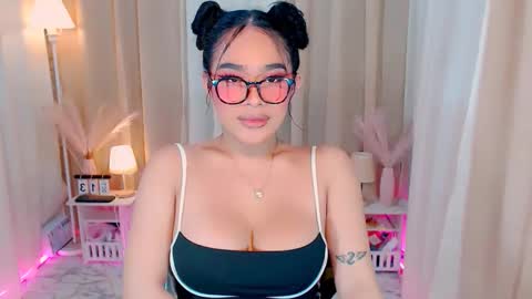 shea online show from October 16, 4:04 am