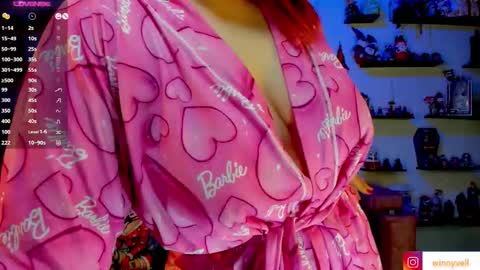 winnyvell online show from December 4, 10:32 pm