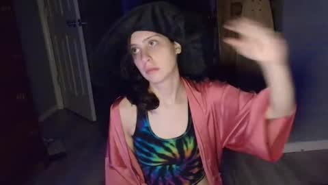 witchbitchmommy online show from March 26, 9:44 am