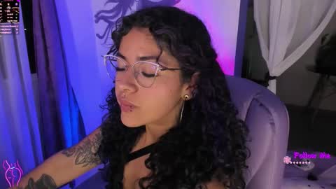     Luna Violeta  A r t i s t  online show from November 29, 1:09 am