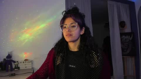     Luna Violeta  A r t i s t  online show from February 17, 11:33 pm