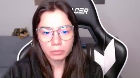 Alex online show from April 4, 2:32 am