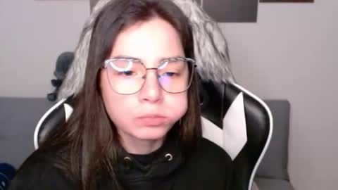 Alex online show from November 22, 3:53 am