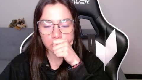 Alex online show from March 31, 3:28 am