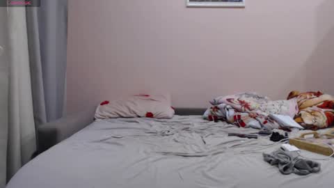 Woodland Peony online show from April 20, 3:26 pm