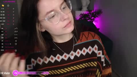 Snapshot of wow_luvng chatting on December 11, 3:05 pm Rebecy online show from December 11, 3:05 pm
