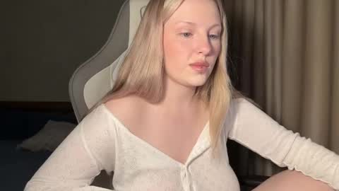 eva online show from November 9, 4:47 pm