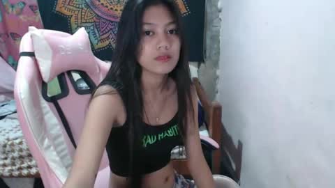 x_lexi_x online show from February 6, 9:53 am