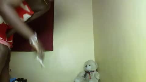 X melanine online show from February 26, 11:53 am