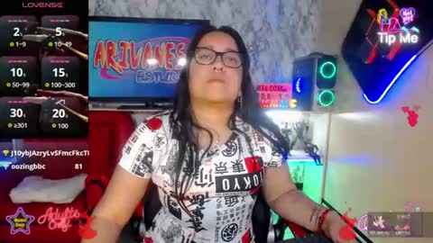 xander_taylor_ online show from June 18, 9:14 am