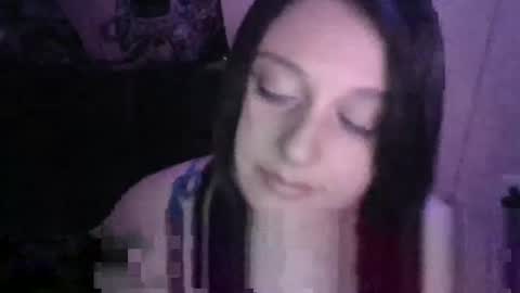 BabyGirl online show from May 19, 5:25 am
