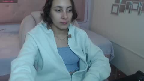 Snapshot of xlunna chatting on March 7, 8:55 pm lunna online show from March 7, 8:55 pm